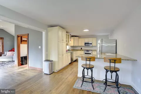 Kitchen - 11130 Dumbarton Dr, Dunkirk, MD 20754 photo 1 of 6