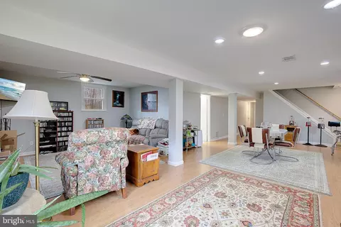 Entry Way - 11130 Dumbarton Dr, Dunkirk, MD 20754 photo 10 of 10