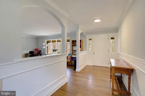 Entry Way - 11130 Dumbarton Dr, Dunkirk, MD 20754 photo 2 of 10