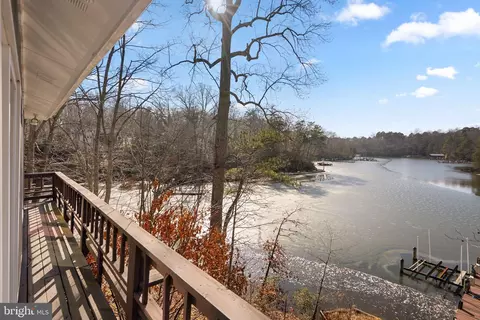 278 Valerie Ln, Lusby, MD 20657