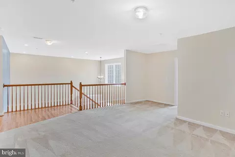 Living - 614 Ruxton Rd #53, Solomons, MD 20688 photo 4 of 5