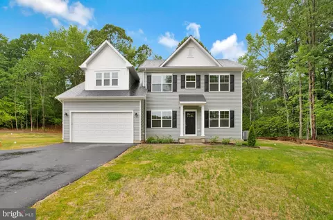 101 Kinsey Dr, Prince Frederick, MD 20678