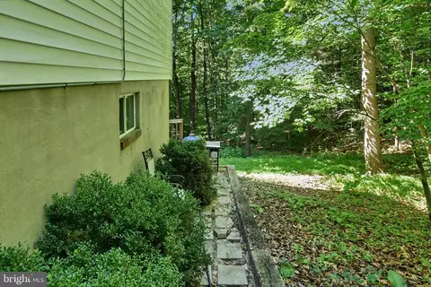 Exterior - 6337 Dory Ct, Chesapeake Beach, MD 20732 photo 7 of 12