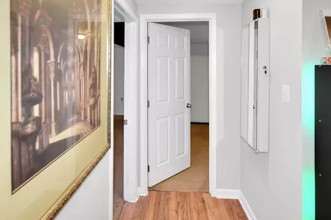 Entry Way - 6337 Dory Ct, Chesapeake Beach, MD 20732 photo 5 of 5