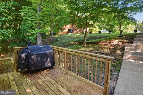 Exterior - 6337 Dory Ct, Chesapeake Beach, MD 20732 photo 5 of 12