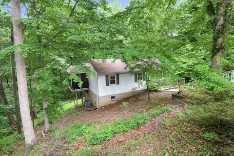 Exterior - 6337 Dory Ct, Chesapeake Beach, MD 20732 photo 10 of 12