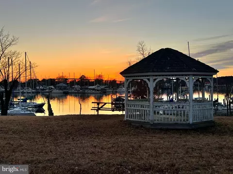 View/Area - 770 Belle Field Rd #107, Solomons, MD 20688 photo 7 of 9