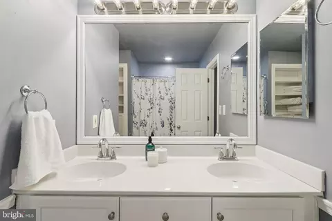 Bath - 770 Belle Field Rd #107, Solomons, MD 20688 photo 5 of 5