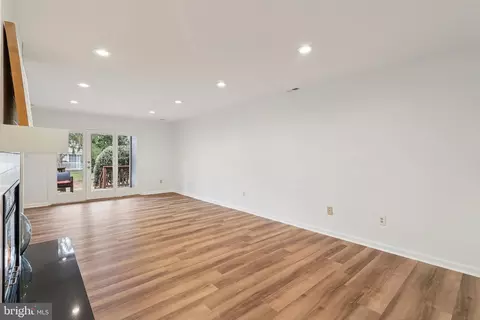 Living - 770 Belle Field Rd #107, Solomons, MD 20688 photo 1 of 7