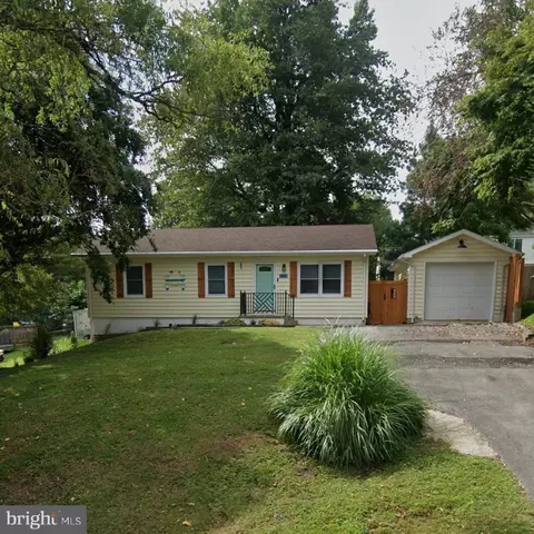 3611 7th St, North Beach, MD 20714