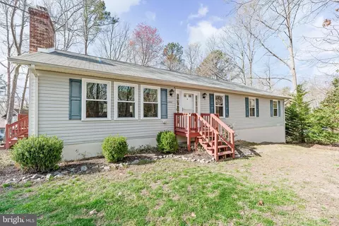 12967 Ship Ct, Lusby, MD 20657