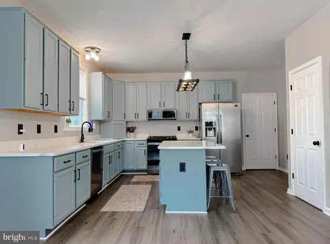 Kitchen - 11226 Dancer Ct, Lusby, MD 20657 photo 4 of 4
