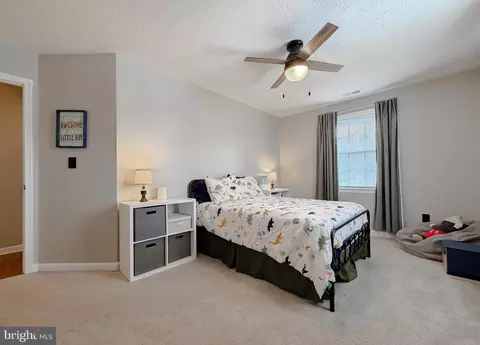 Bedroom - 11226 Dancer Ct, Lusby, MD 20657 photo 4 of 11