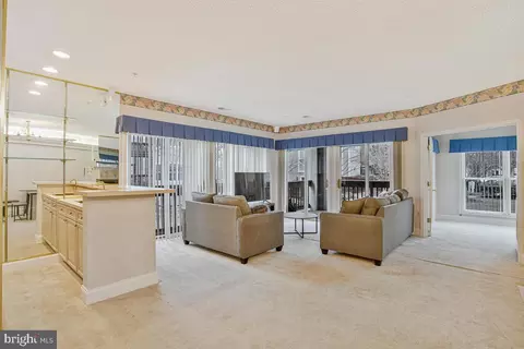 Living - 501 Runabout Loop #501, Solomons, MD 20688 photo 4 of 7