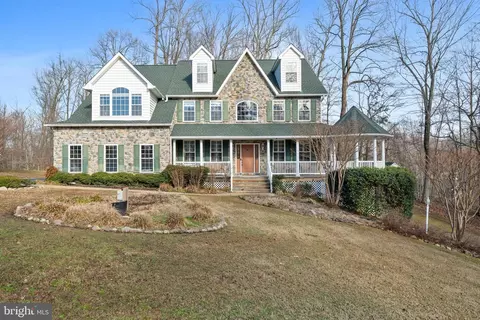 1511 Larkspur Ct, Huntingtown, MD 20639
