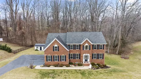 3283 Huntsman Dr, Huntingtown, MD 20639