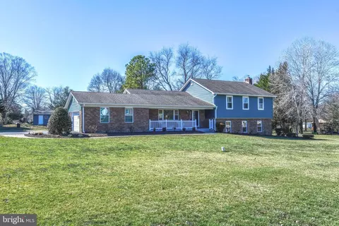 3312 Smithville Dr, Dunkirk, MD 20754