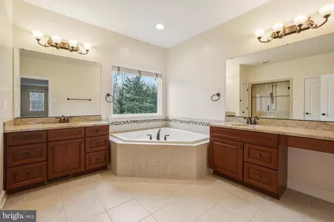 Bath - 2117 Hunter Trl, Owings, MD 20736 photo 1 of 2