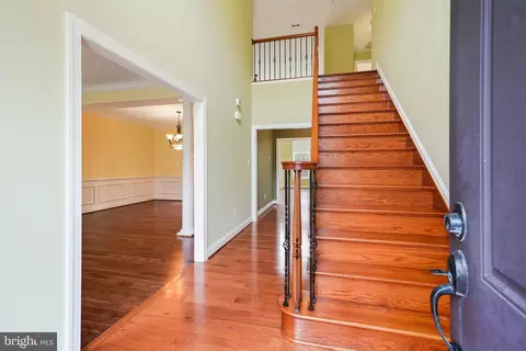 Entry Way - 2117 Hunter Trl, Owings, MD 20736 photo 1 of 8