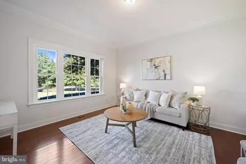 Living - 3300 Lancer Ct, Dunkirk, MD 20754 photo 1 of 7