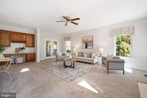Living - 3300 Lancer Ct, Dunkirk, MD 20754 photo 6 of 7