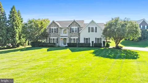 Exterior - 3300 Lancer Ct, Dunkirk, MD 20754 photo 11 of 11