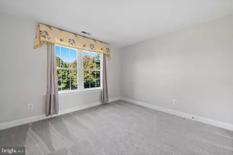 Bedroom - 3300 Lancer Ct, Dunkirk, MD 20754 photo 3 of 5