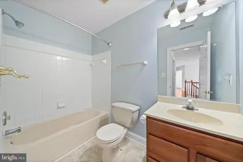 Bath - 3300 Lancer Ct, Dunkirk, MD 20754 photo 5 of 6