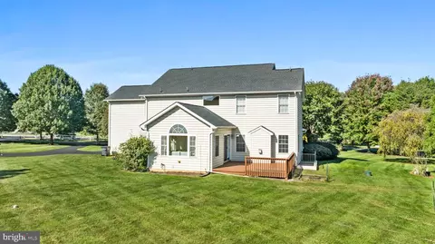 Exterior - 3300 Lancer Ct, Dunkirk, MD 20754 photo 9 of 11