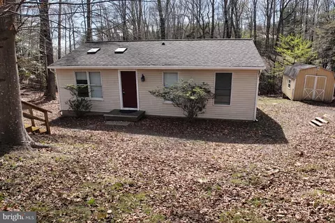 1111 San Angelo Dr, Lusby, MD 20657