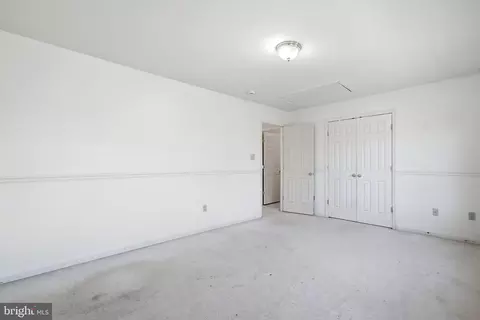 Bedroom - 12110 Longleaf Ln, Dunkirk, MD 20754 photo 5 of 9