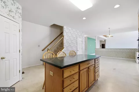 Kitchen - 12110 Longleaf Ln, Dunkirk, MD 20754 photo 7 of 9