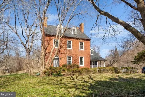 Exterior - 11432 Diantha Ct, Dunkirk, MD 20754 photo 2 of 19