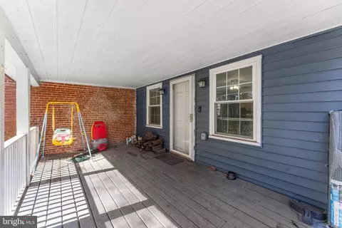 Exterior - 11432 Diantha Ct, Dunkirk, MD 20754 photo 4 of 19
