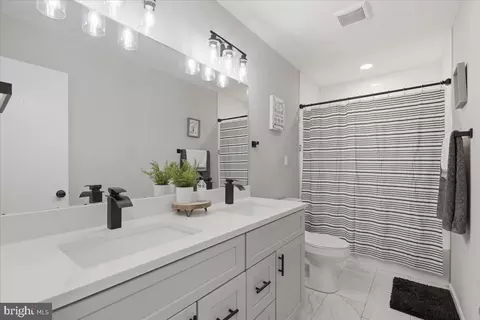 Bath - 527 Dillon Dr, Lusby, MD 20657 photo 2 of 4