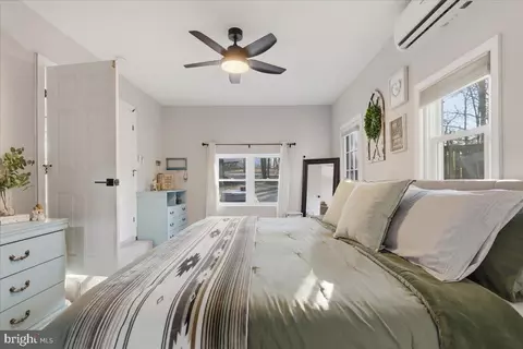 Bedroom - 527 Dillon Dr, Lusby, MD 20657 photo 3 of 6