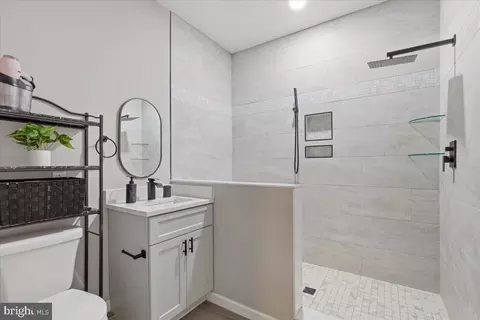 Bath - 527 Dillon Dr, Lusby, MD 20657 photo 1 of 4