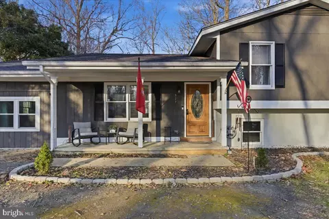 Exterior - 527 Dillon Dr, Lusby, MD 20657 photo 2 of 3