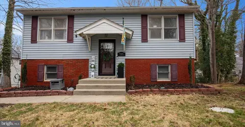 715 Willow Rd, Lusby, MD 20657