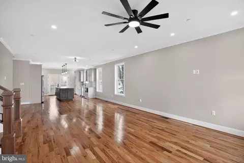 Living - 14245 Sedwick Ave, Solomons, MD 20688 photo 1 of 10