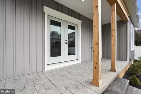 Exterior - 14245 Sedwick Ave, Solomons, MD 20688 photo 5 of 7