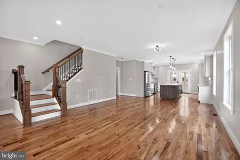 Living - 14245 Sedwick Ave, Solomons, MD 20688 photo 4 of 10