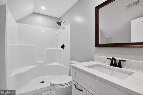 Bath - 14245 Sedwick Ave, Solomons, MD 20688 photo 6 of 7