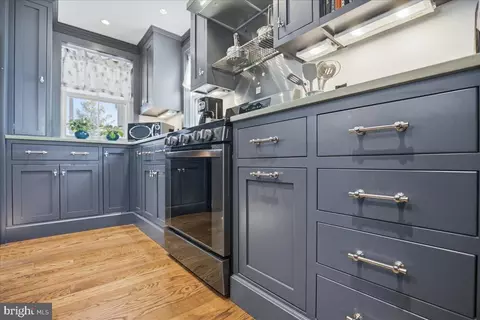 Kitchen - 14314 Sedwick Ave, Solomons, MD 20688 photo 6 of 9