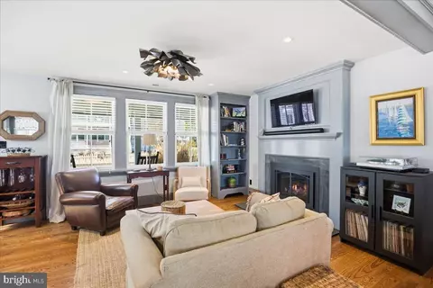 Living - 14314 Sedwick Ave, Solomons, MD 20688 photo 2 of 2