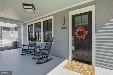 Exterior - 14314 Sedwick Ave, Solomons, MD 20688 photo 4 of 11