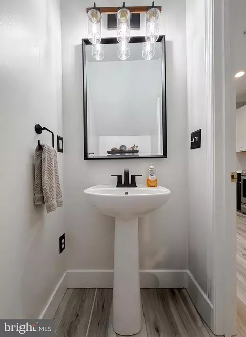 Bath - 637 Ruxton Rd #76, Solomons, MD 20688 photo 5 of 8