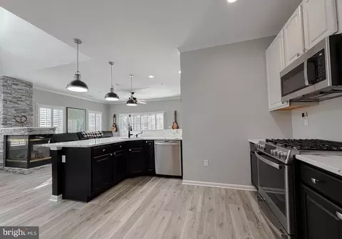 Kitchen - 637 Ruxton Rd #76, Solomons, MD 20688 photo 4 of 5