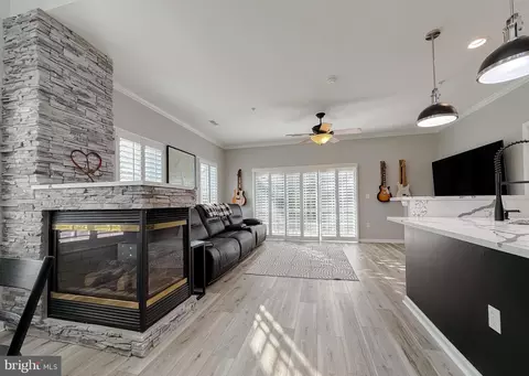 Living - 637 Ruxton Rd #76, Solomons, MD 20688 photo 1 of 4