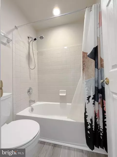 Bath - 637 Ruxton Rd #76, Solomons, MD 20688 photo 7 of 8